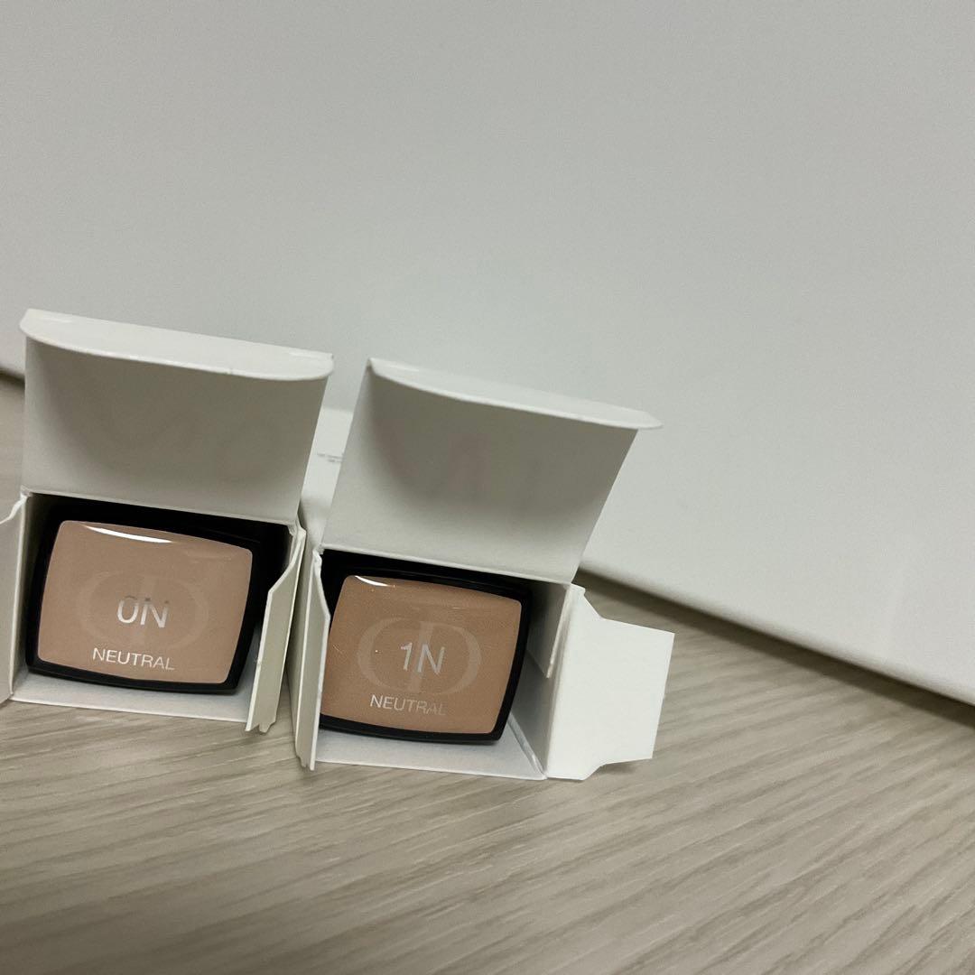 2点、コンシーラー1N 、スノーセラム 2点、コンシーラー1N 、スノー