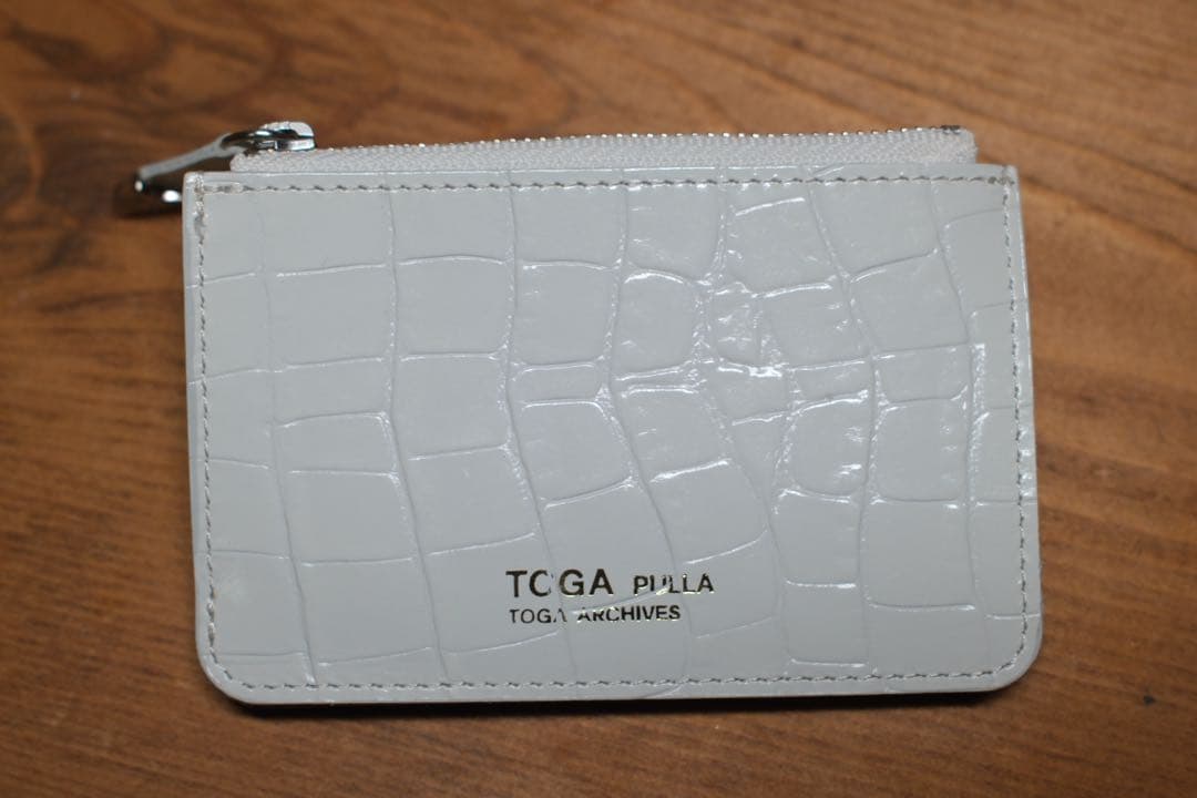 美品　TOGA PULLA ケース