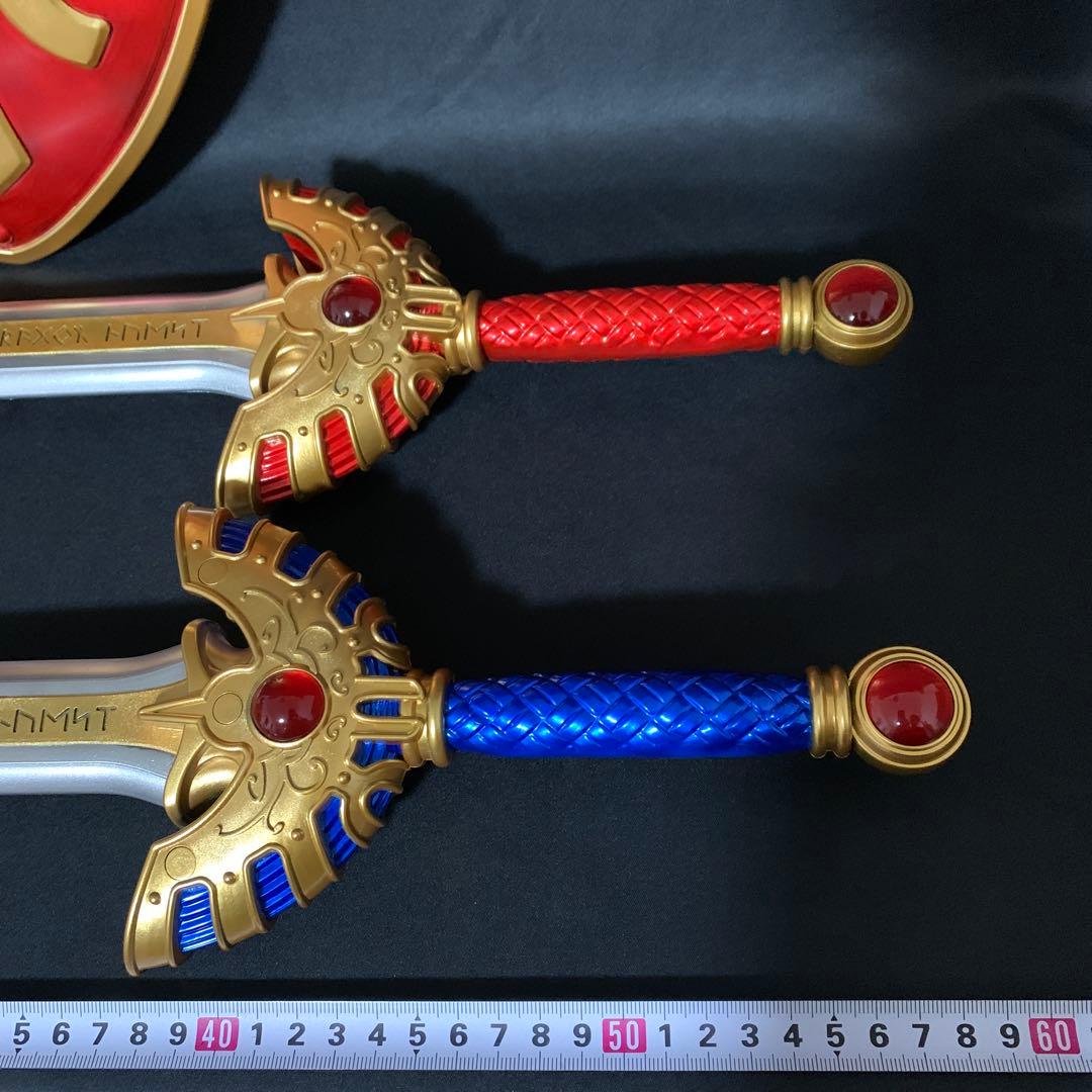 ドラゴンクエスト ロトの剣 ロトの盾リペイント - メルカリ