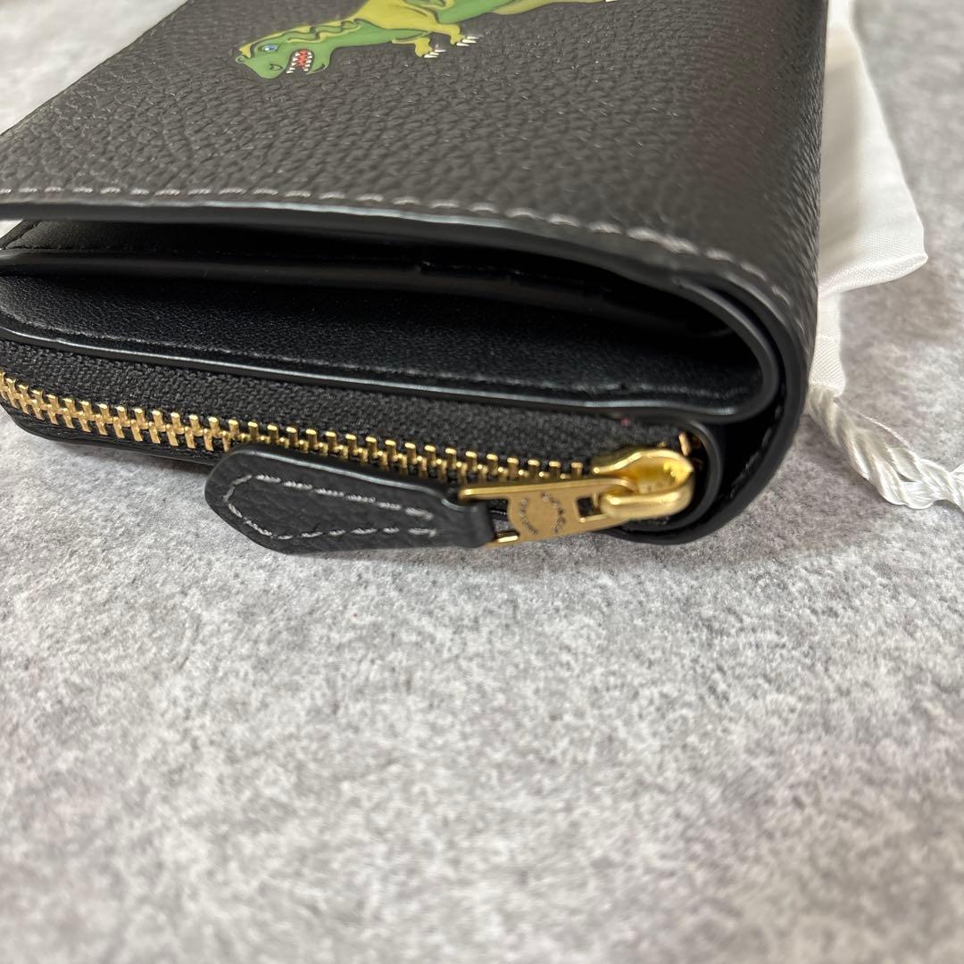 COACH レキシー 二つ折り財布 ブラック 日本限定