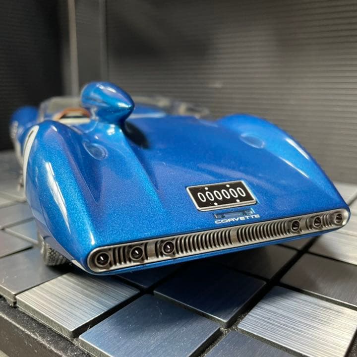 激レア未展示品　オートアート 1/18 シボレー コルベット SS 1957
