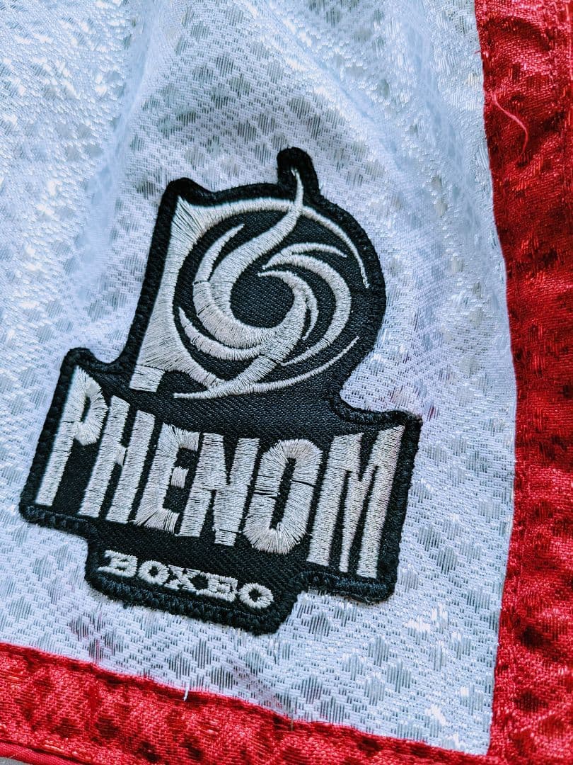 未使用PHENOMキッズサイズ ラメ生地ロングキックパンツ、ボクシング