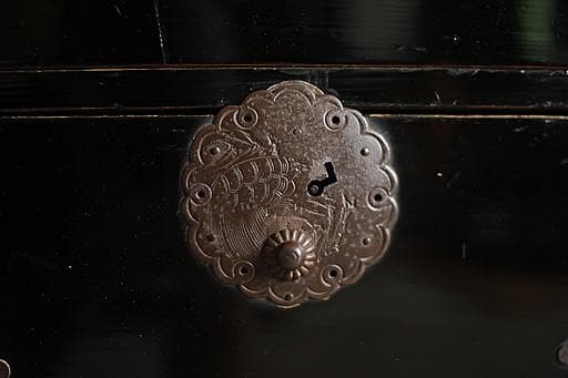 綺麗な丸金具庄内箪笥 4杯 タンス 収納 古家具 古民家 時代家具