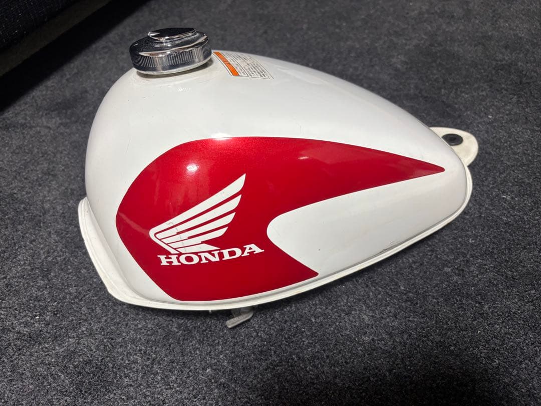 ホンダ　モンキー　純正タンク ホンダモンキータンク(ジャンク) 売約済み】モンキーの純正タンクが