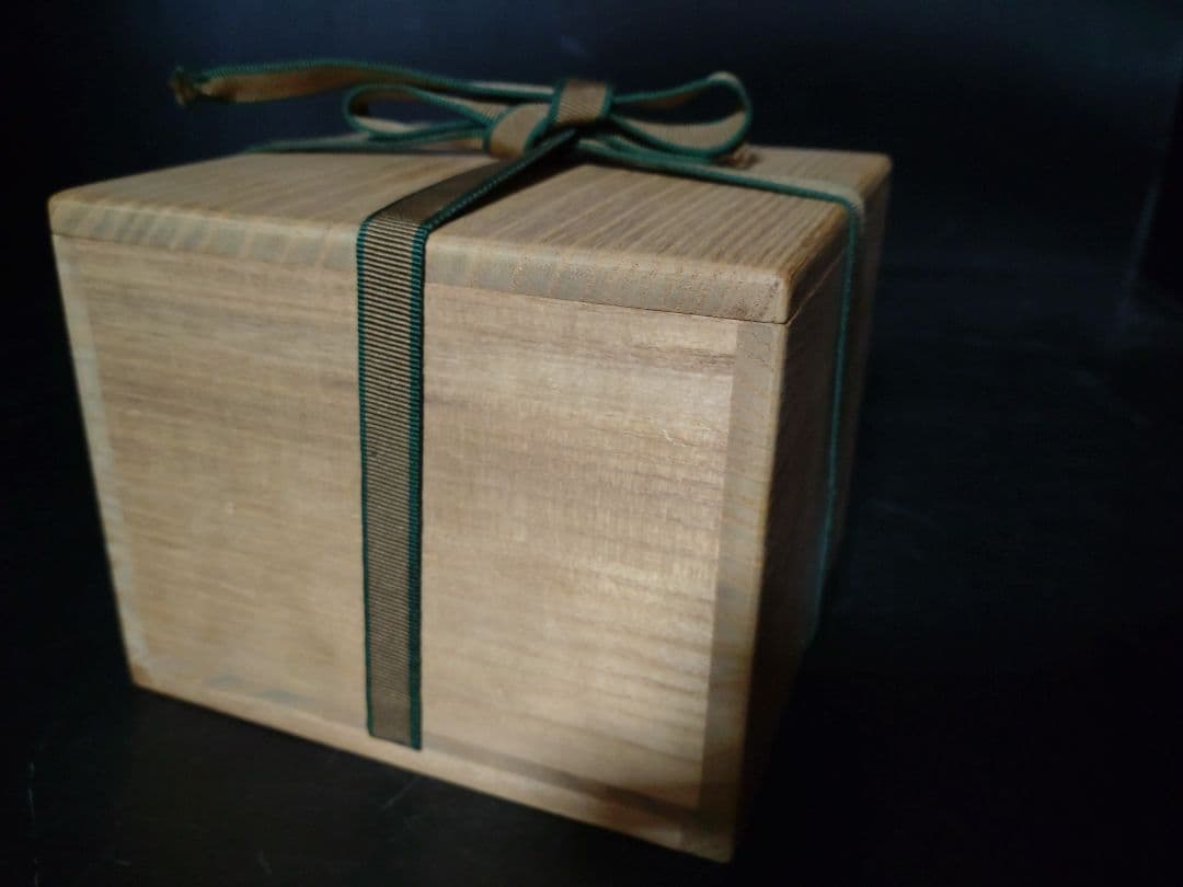 岡田華渓造 椿茶碗 共箱 検（裏千家