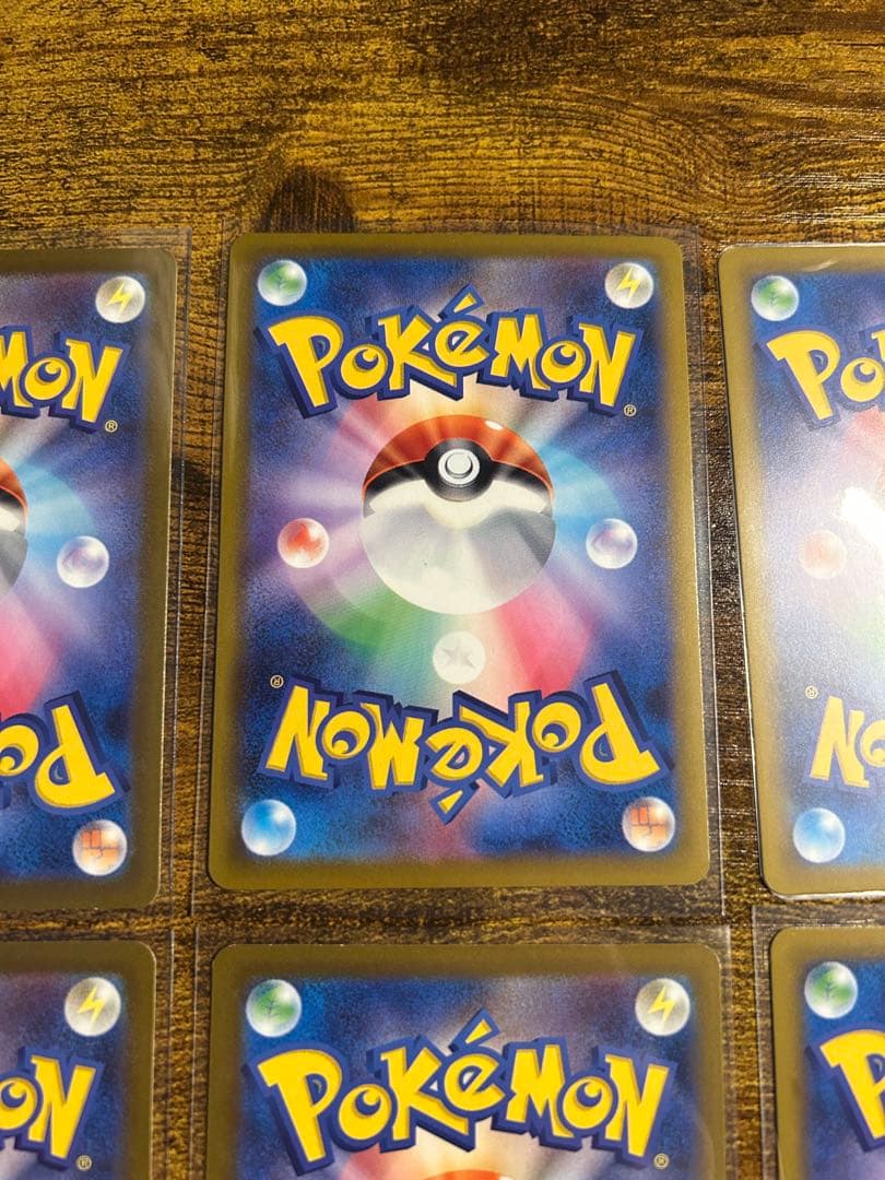 ピカチュウカード マクドナルドコラボ　６枚セット