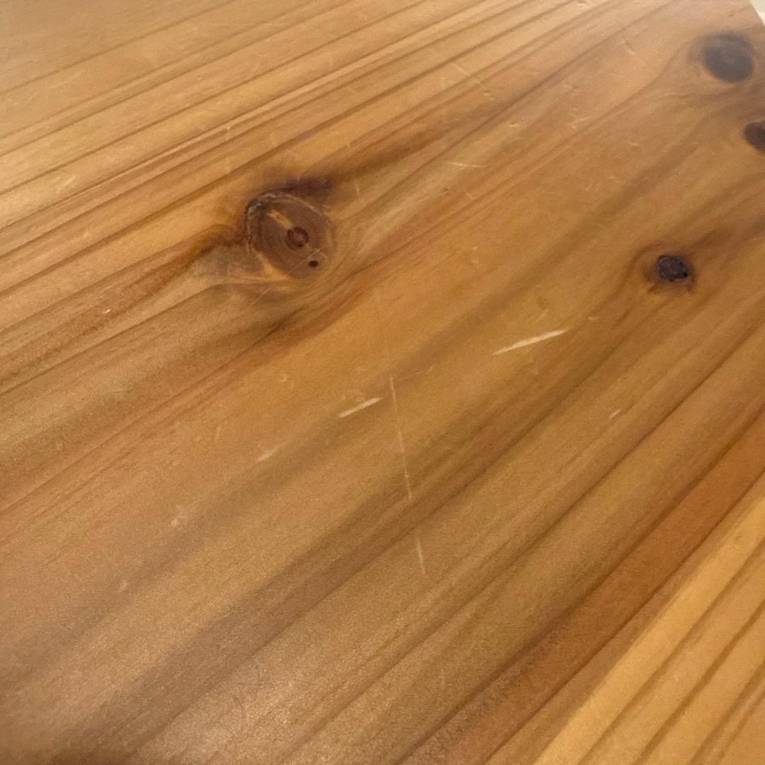 KANADEMONO テーブル