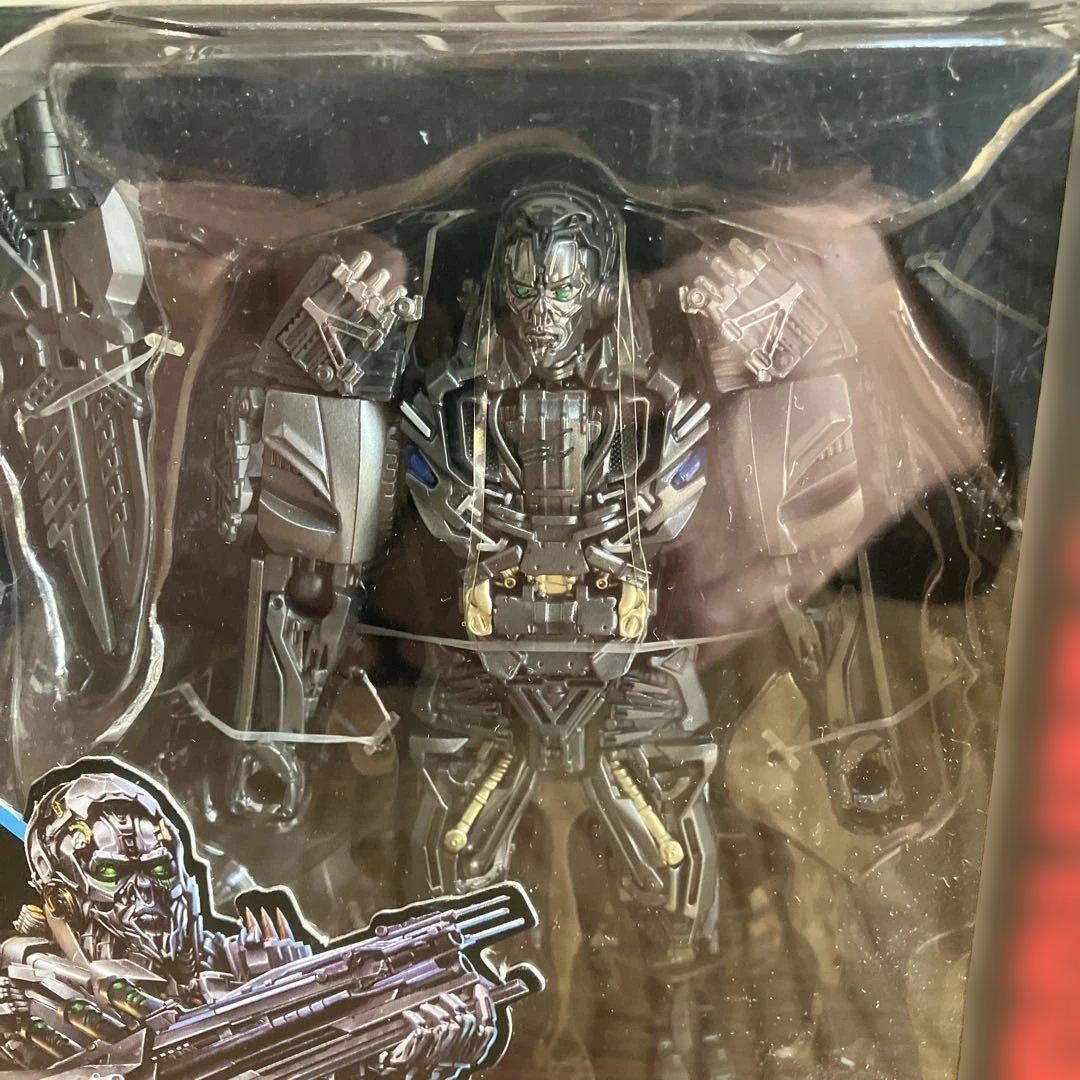 トランスフォーマー　スタジオシリーズ　SS-10 ロックダウン