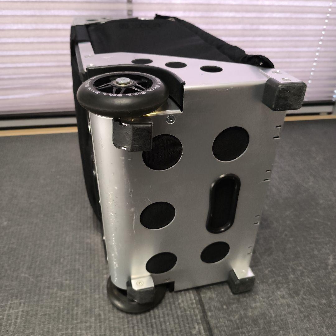 R18様専門 ZUCA(ズーカ) キャリーバッグ - 黒 2輪