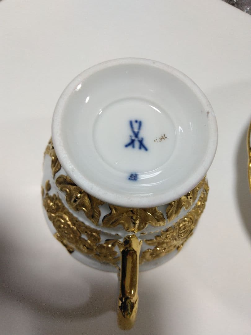 マイセン 宮廷の小花 カップ＆ソーサー 1924年〜1934年造られた物