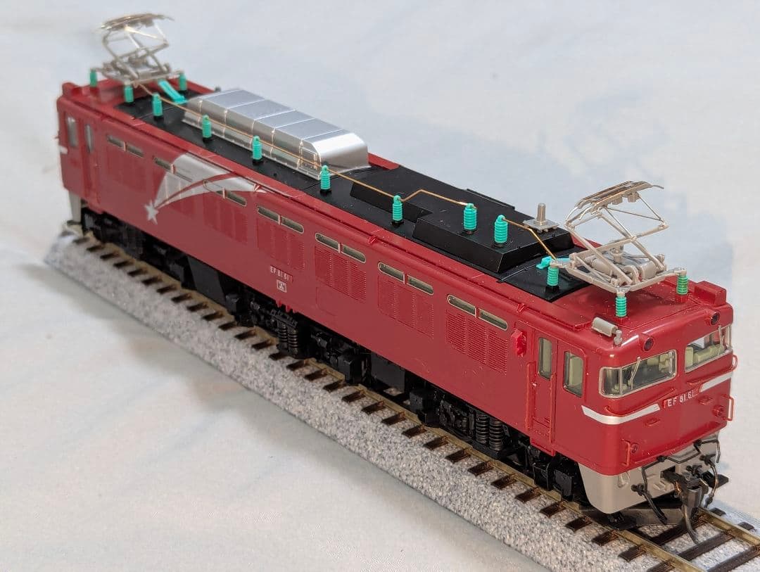 TOMIX　EF81形電気機関車 (北斗星)　【HO-102】