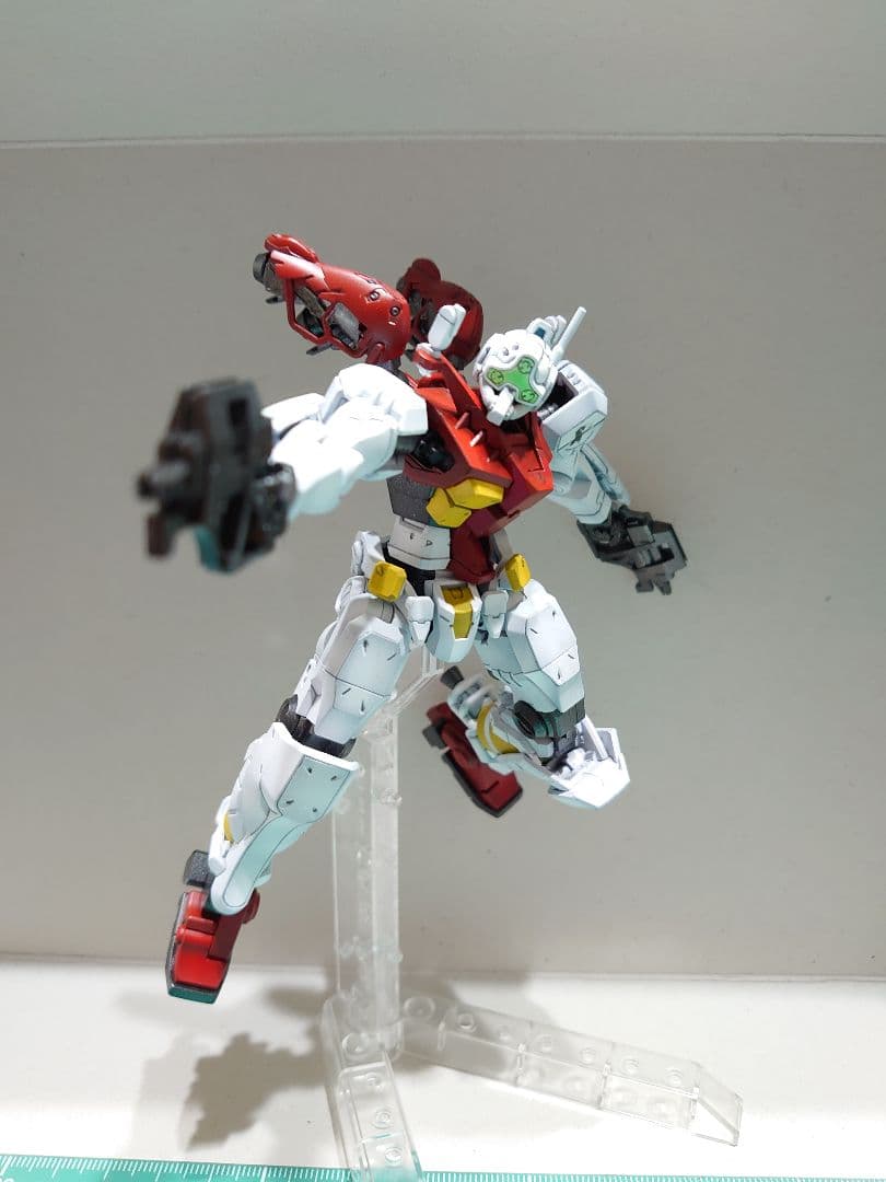 HG ジークアクス(全塗装+部分塗装)完成品の5点セット