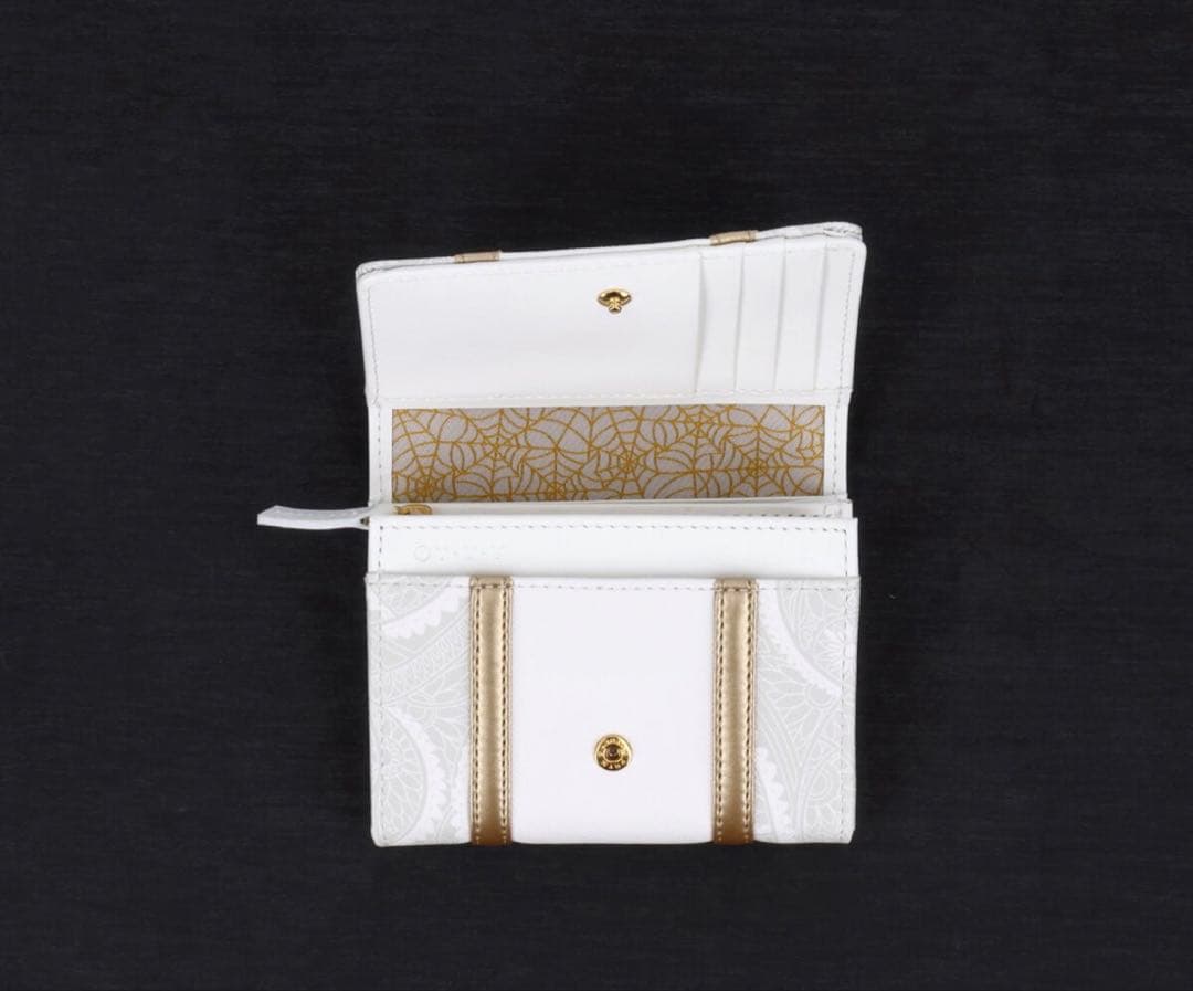 王様戦隊キングオージャー二つ折り財布（ジェラミー・ブラシエリ　モデル）