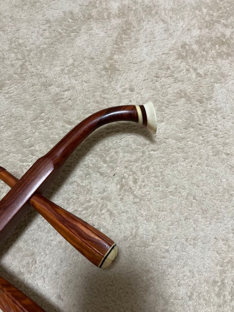 最高級 張源精制 二胡 木製 六角形胴体 2弦 専用ケース付き