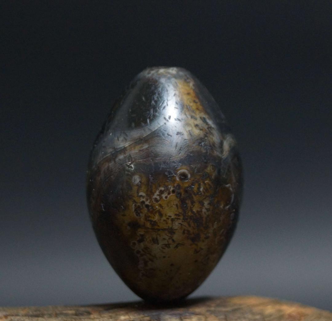 オールドチベット老メノウ瑪瑙 纏絲瑪瑙 特大玉棗形根付 緒締玉