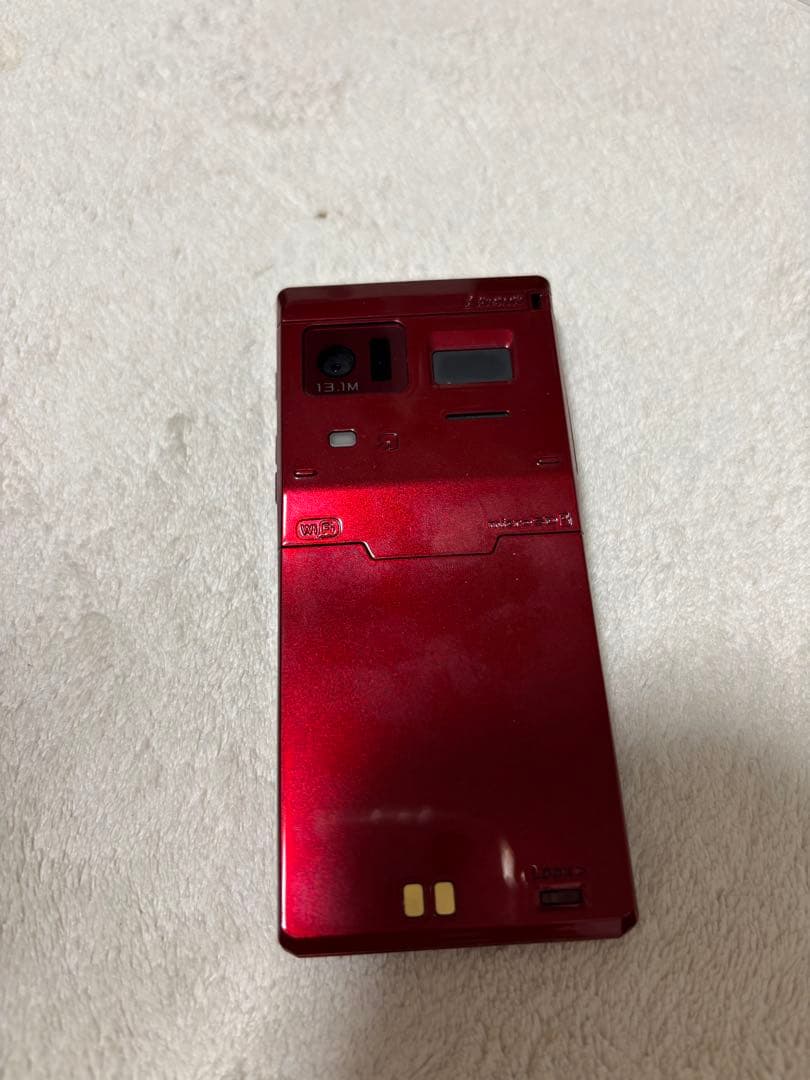 docomo STYLE series F-01E [Red] ガラケー