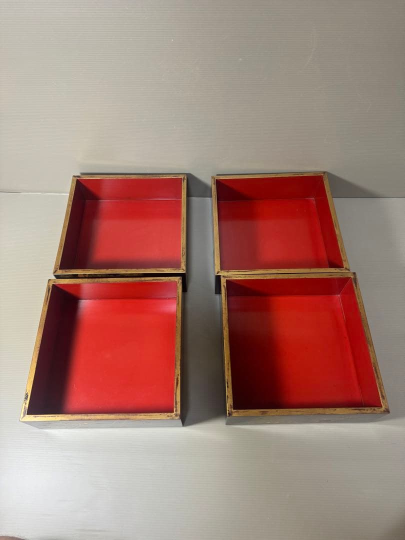 2087黒漆塗り沈金重箱　松梅金蒔絵　4重　高級