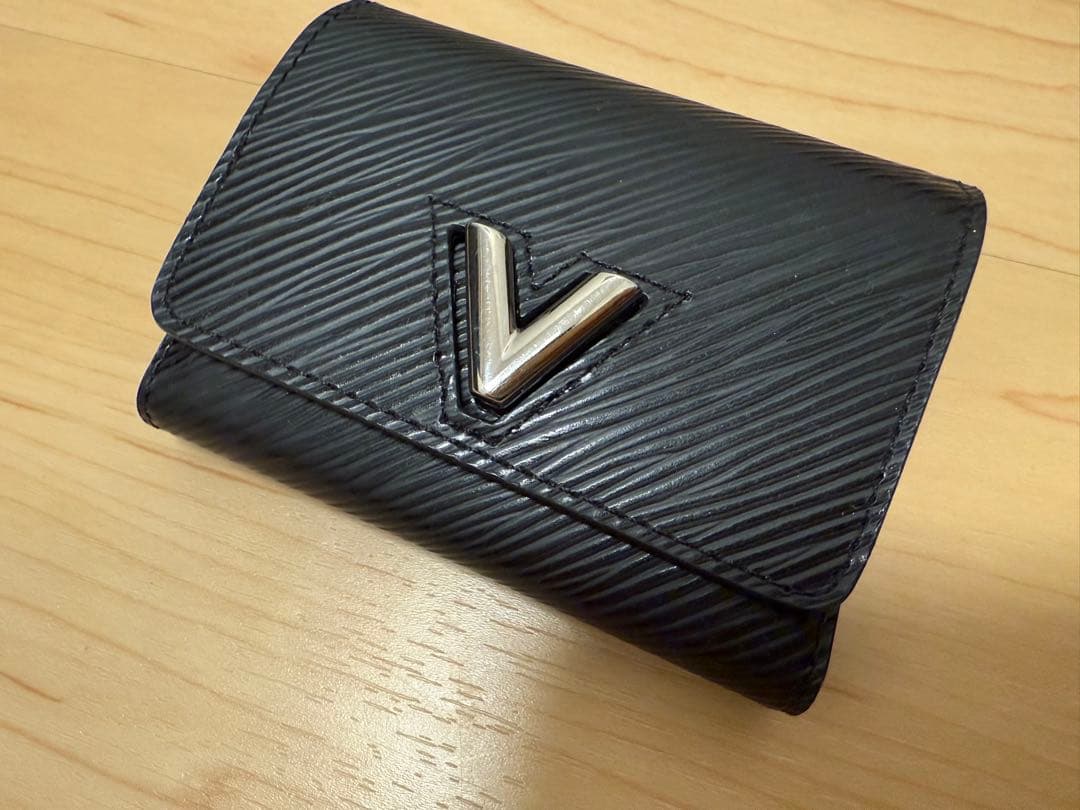 Louis Vuitton ポルトフォイユ ツイスト ブラック 三つ折り財布 LOUIS VUITTON ルイヴィトン 三つ折り財布 コンパクトウォレット