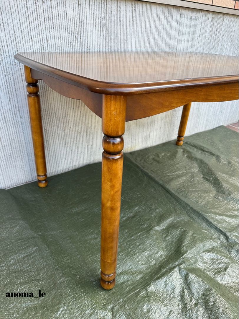 【ダイニングテーブル】国産　karimoku　オールドカリモク　コロニアル