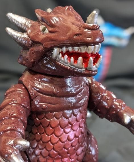 ゼロン＆ミドロン（マスダヤ復刻）「スペクトルマン」登場怪獣ソフビ２体セット