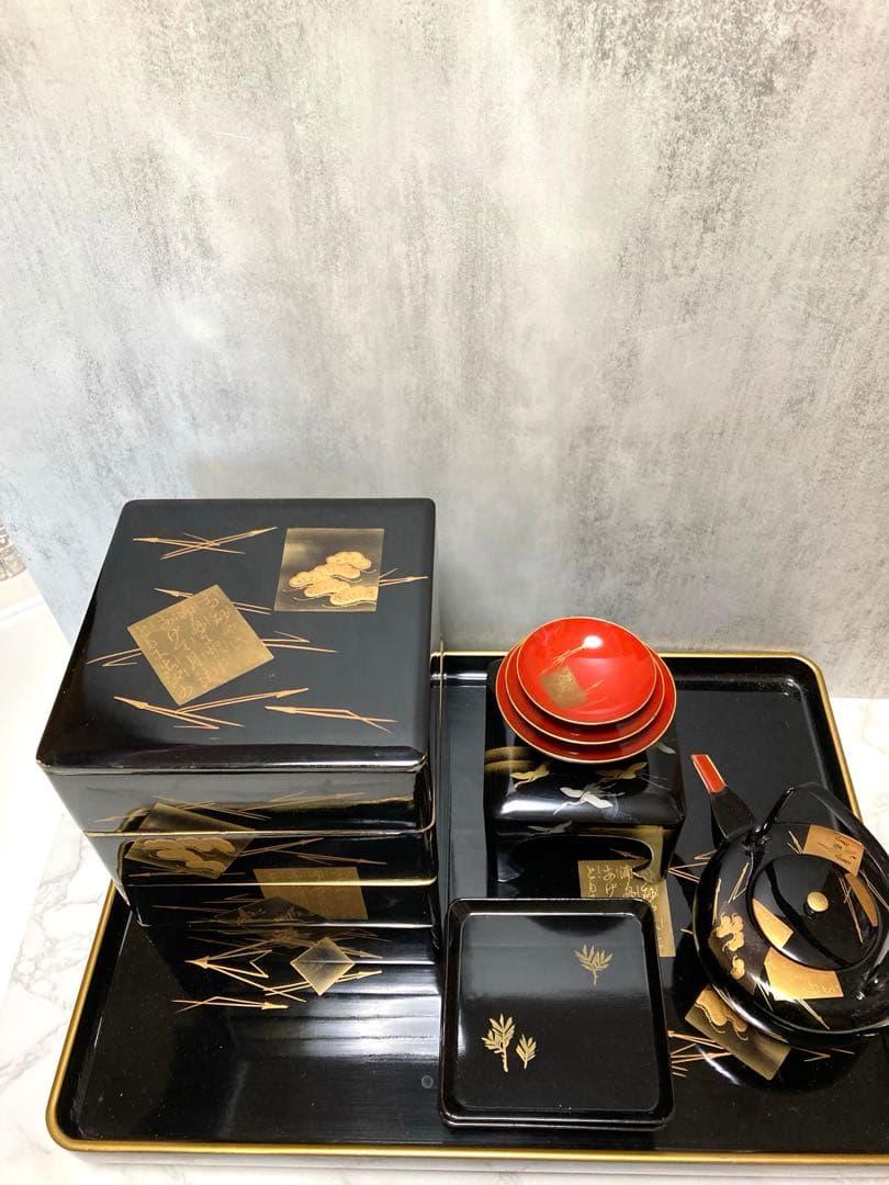 【貴重】重箱 四段重 お屠蘇 御膳セット 塗り 漆器
