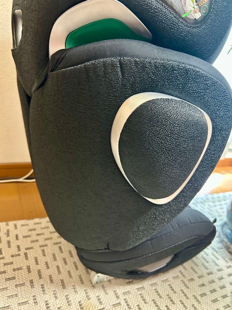 CYEBX サイベックス ソリューション Zi ジュニアシート