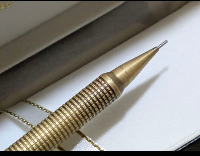 twoonewood pg5 真鍮カスタム