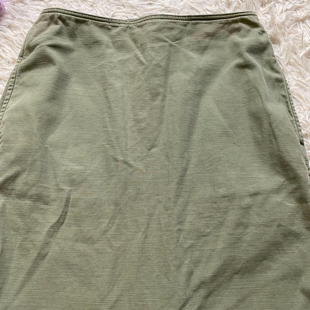 マディソンブルー　タイトスカート　カーキ　バックスリット　02