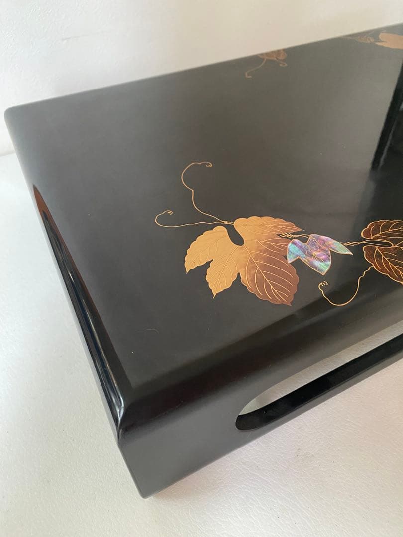 漆塗り花瓶 花台付 黒地 金色 葉模様 壺 置物 骨董