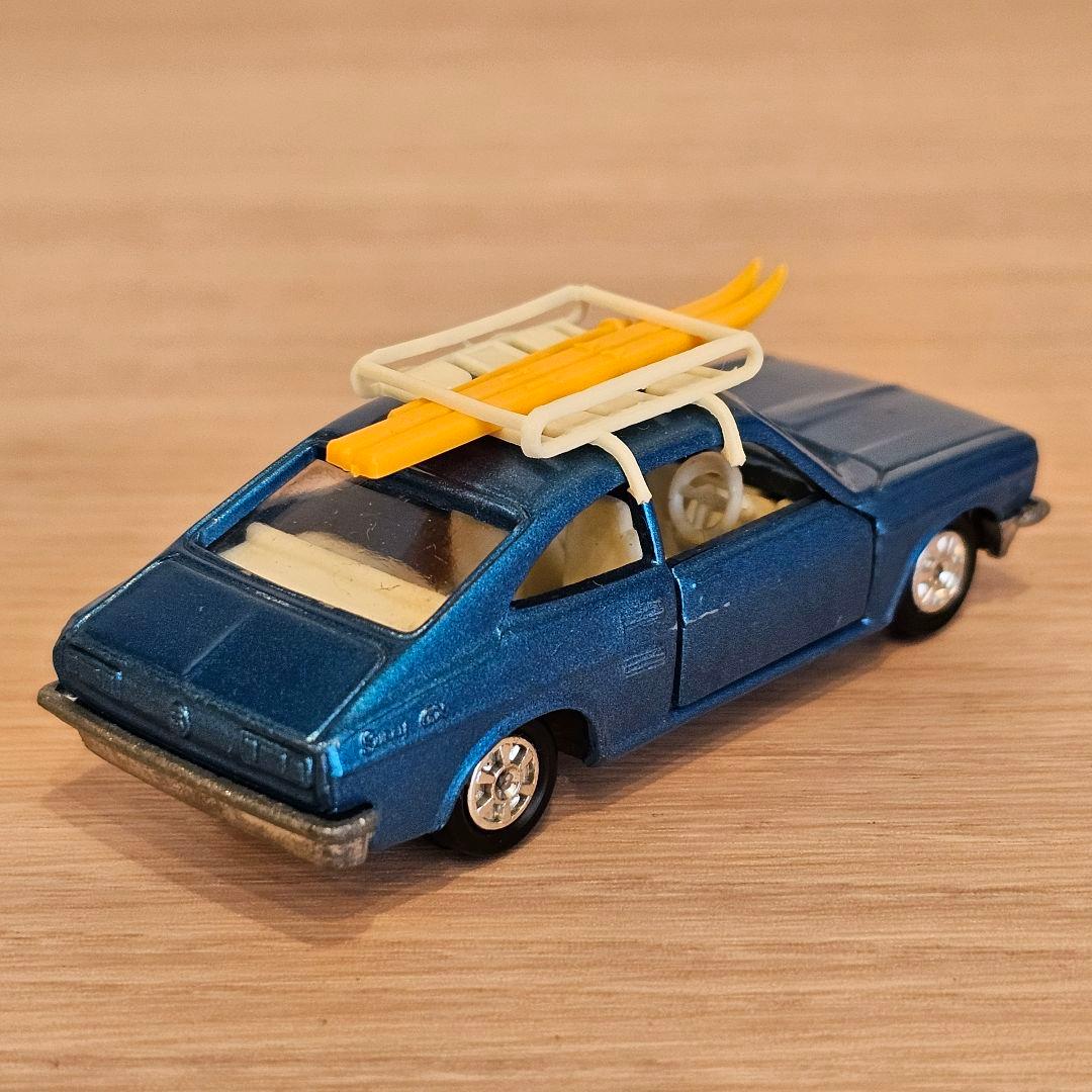 【トミカ】No.48 日産 サニー1200 スキーキャリア 1Eホイール 日本製