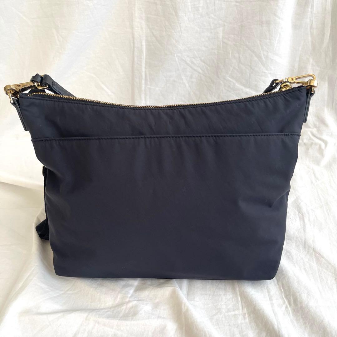 【美品】agnes b. アニエスベー　2way ショルダーバッグ　ロゴチャーム