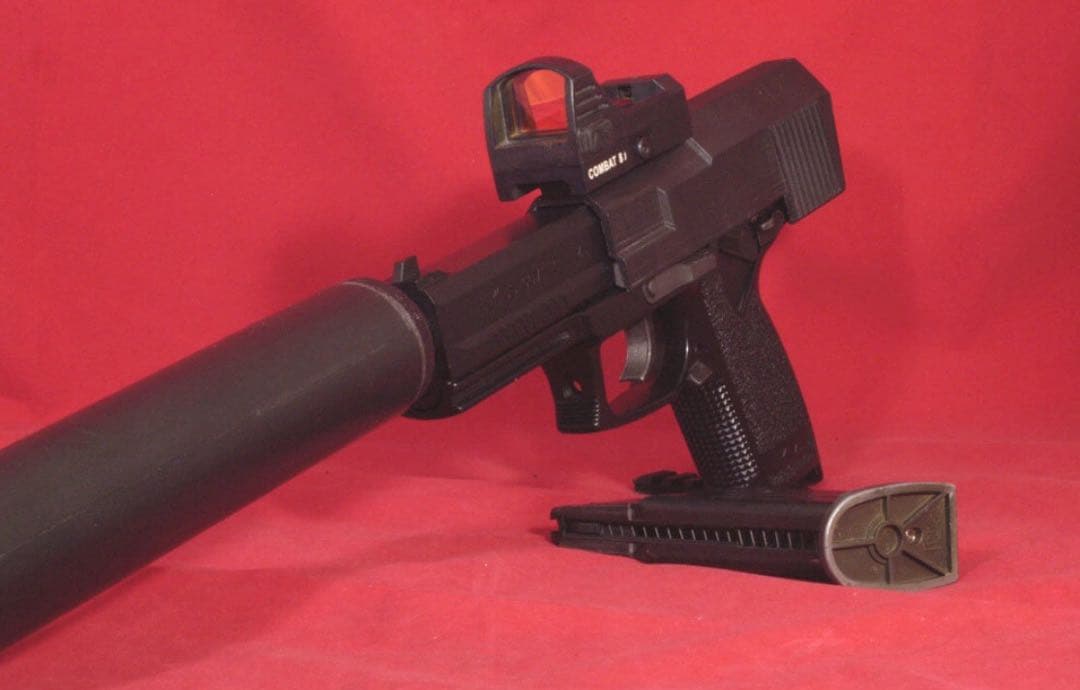 至高品！【究極の消音 】カービンキット　SOCOM Mk23 本体のサプレッサー