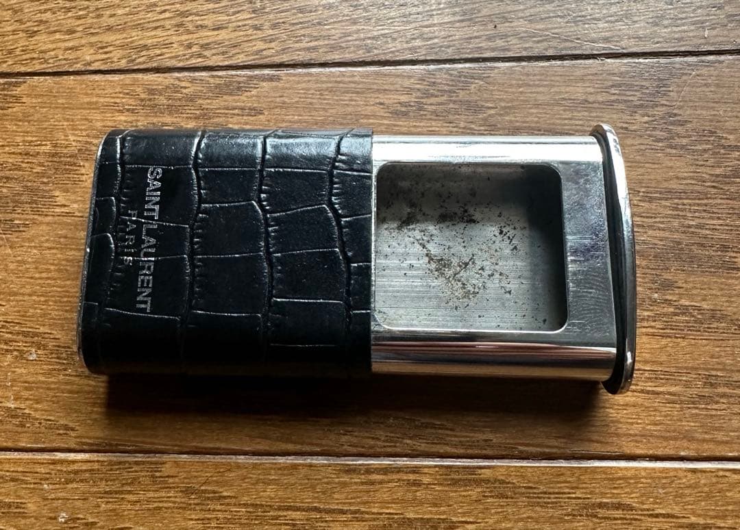 サンローラン 携帯 灰皿 ツボタパール アッシュトレイ