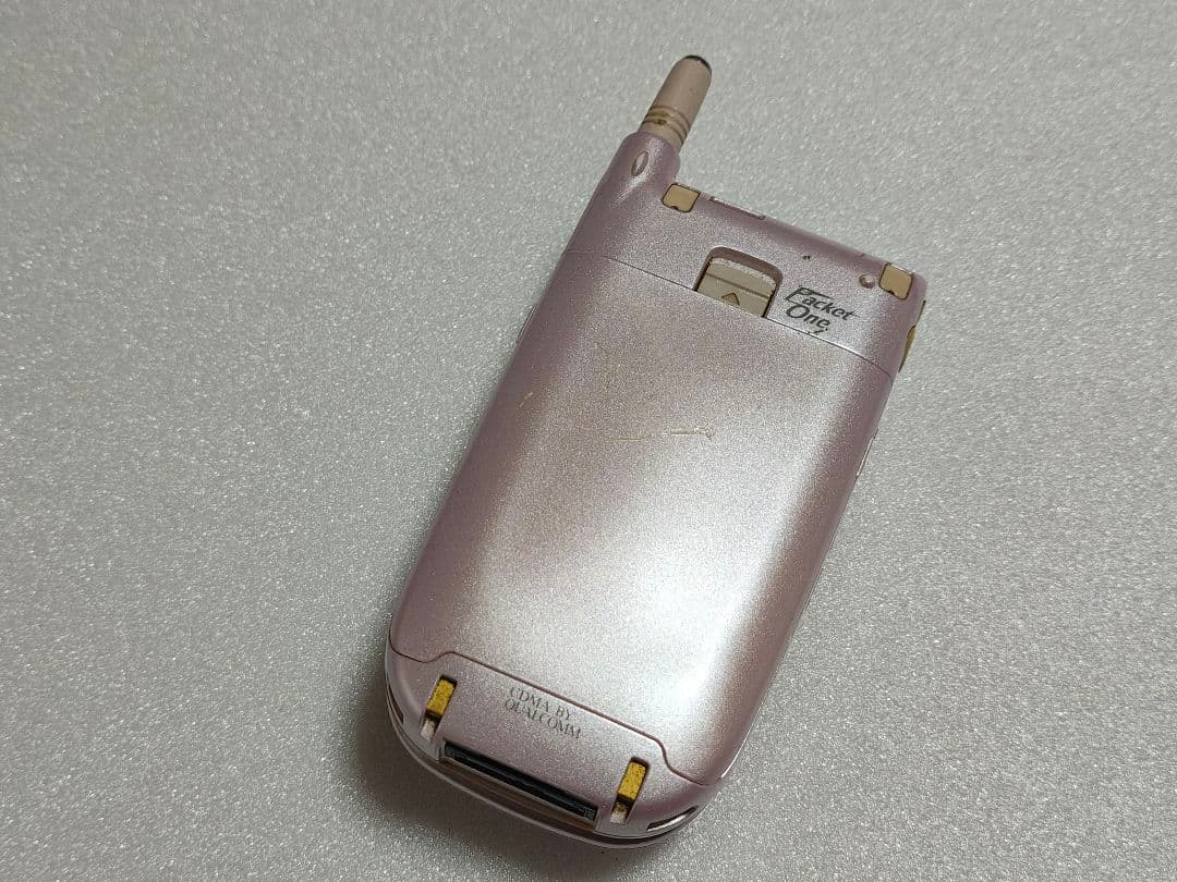 ハローキティ 携帯 cdmaOne C401SA 起動可 ジャンク - メルカリ