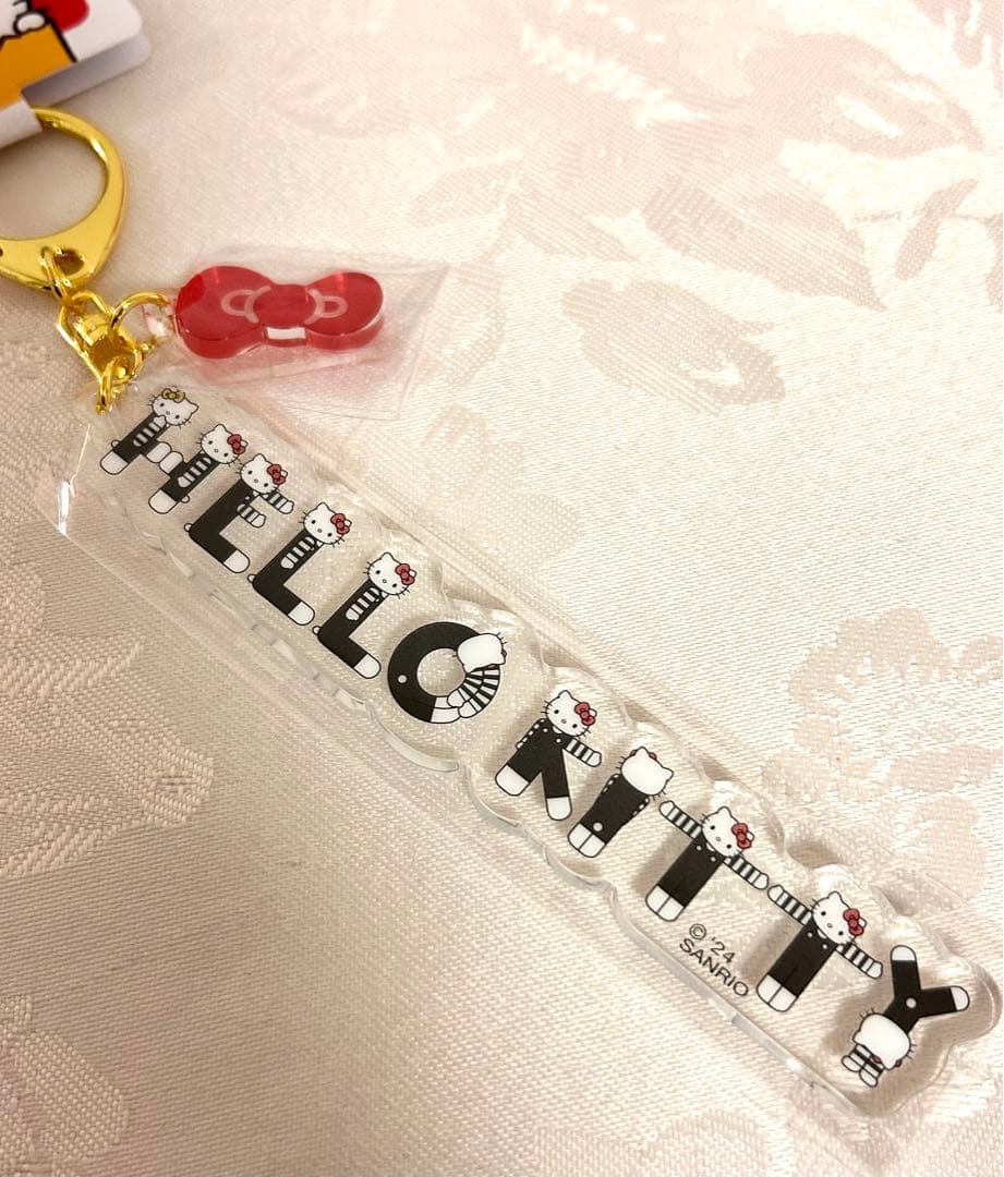 ハローキティ展 限定 キーホルダー ひらがな アルファベット おまけ
