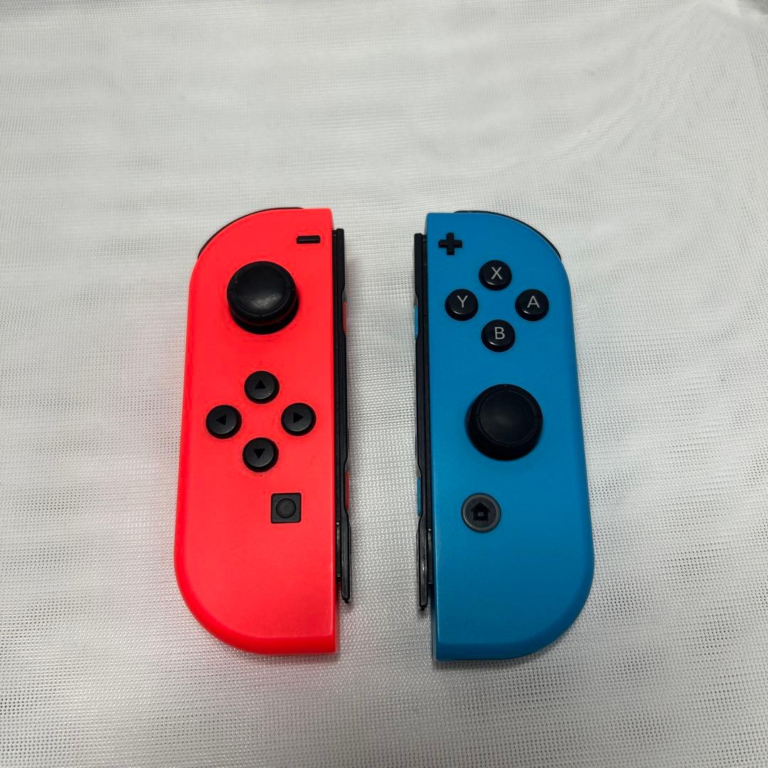 Nintendo Switch 初期型　Joy-Conブルーレッド