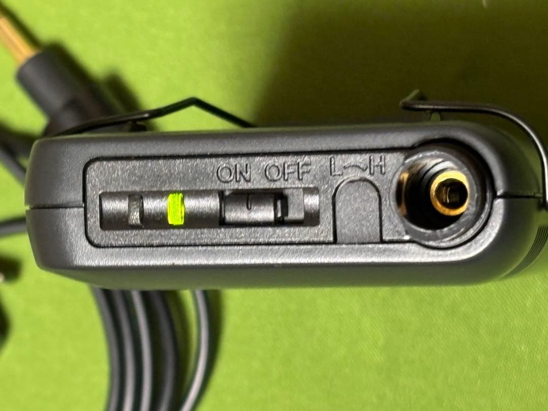 D.TOA WM-1320 新古品 タイピンマイク ワイヤレス頻度僅か7993