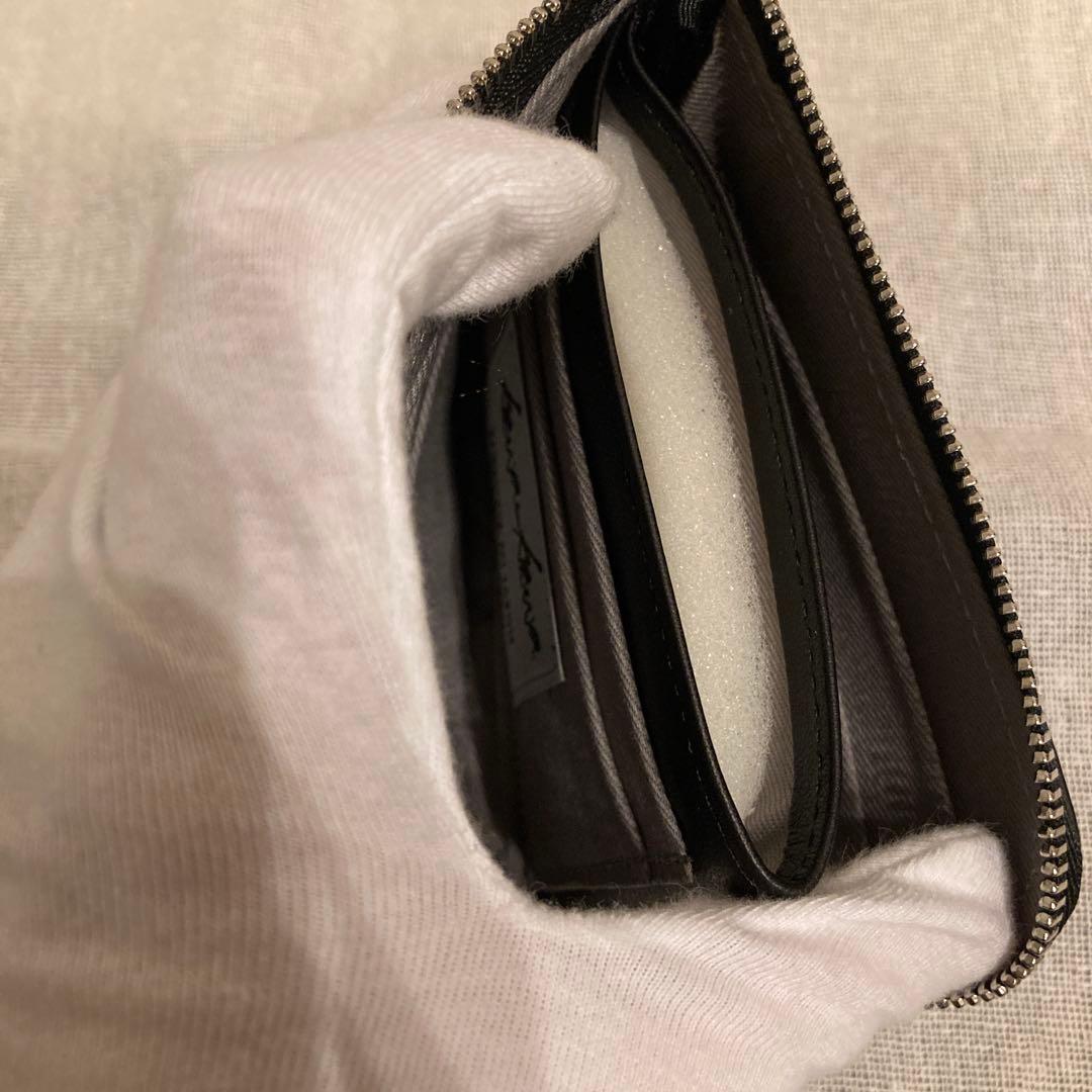 新品　kawakawaドット柄 L字ファスナーミニ財布