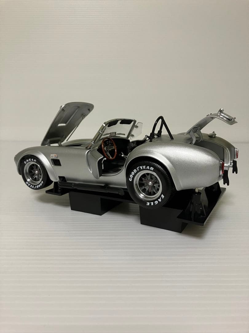 京商 1/18 SHELBY COBRA 427 S/C シルバー