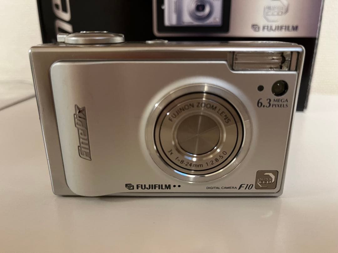 FUJIFILM FinePix F10 デジカメ 付属品有 XDカード付き