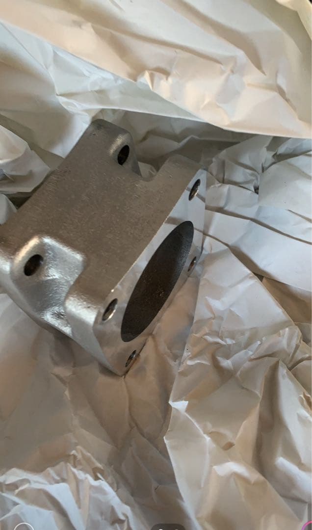 ランクル100ディーゼル EGR削除ブロック+エキマニぶたランドクルーザー100 ランクル100ディーゼルEGR削除ブロック 前期 ランクル100 ディーゼル