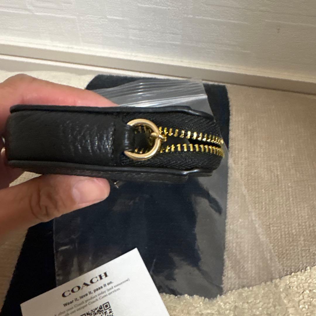 新品・未使用・COACH カードケース ブラック チェーン付 コーチ 小銭入れ