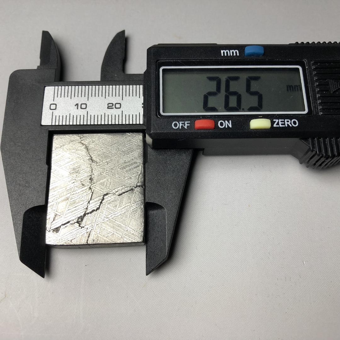 ムオニオナルスタ隕石 メッキ処理済み 鉄隕石 重さ約37g