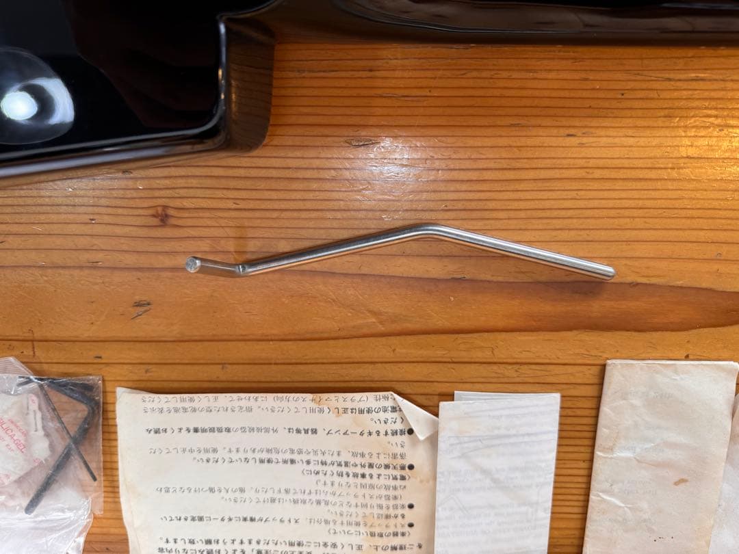 H*I様 スタインバーガー スピリッツ ヘッドレスギター