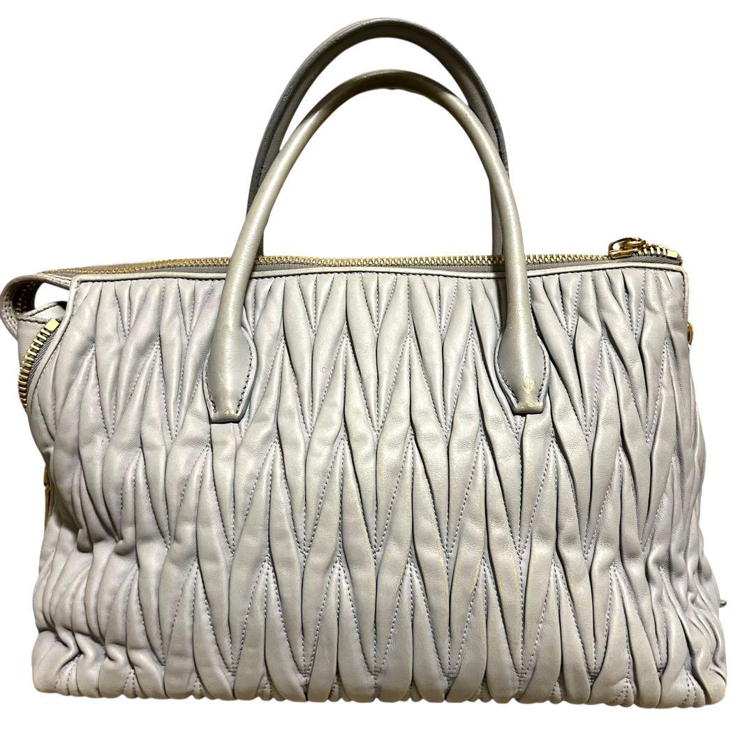 miumiu ハンドバッグ　ショルダーバッグ　マテラッセ　2way グレー