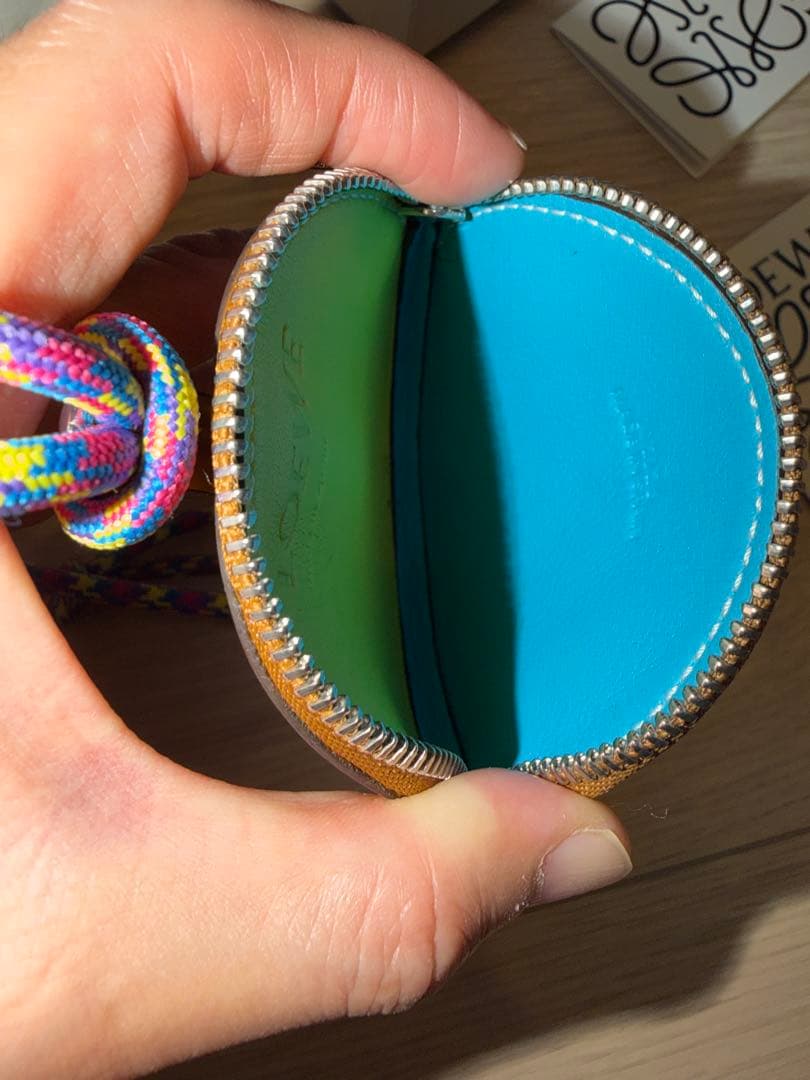 LOEWE クッキー チャーム ジップ アラウンド ウォレット