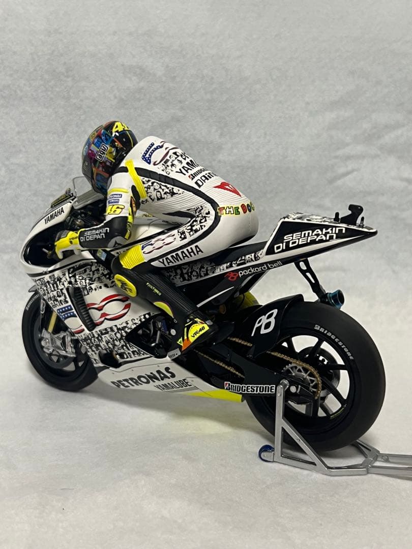 【新品•未使用 】Rossi フィギュア 1:12 LagunaSeca2010