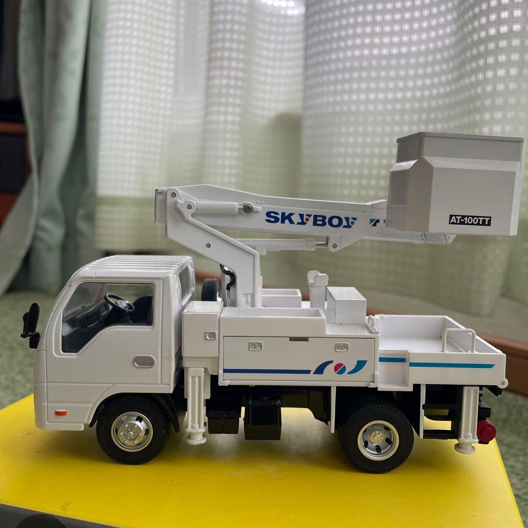 TADANO SKY BOY 高所作業車 模型 Amazon.co.jp: タダノ 高所作業車