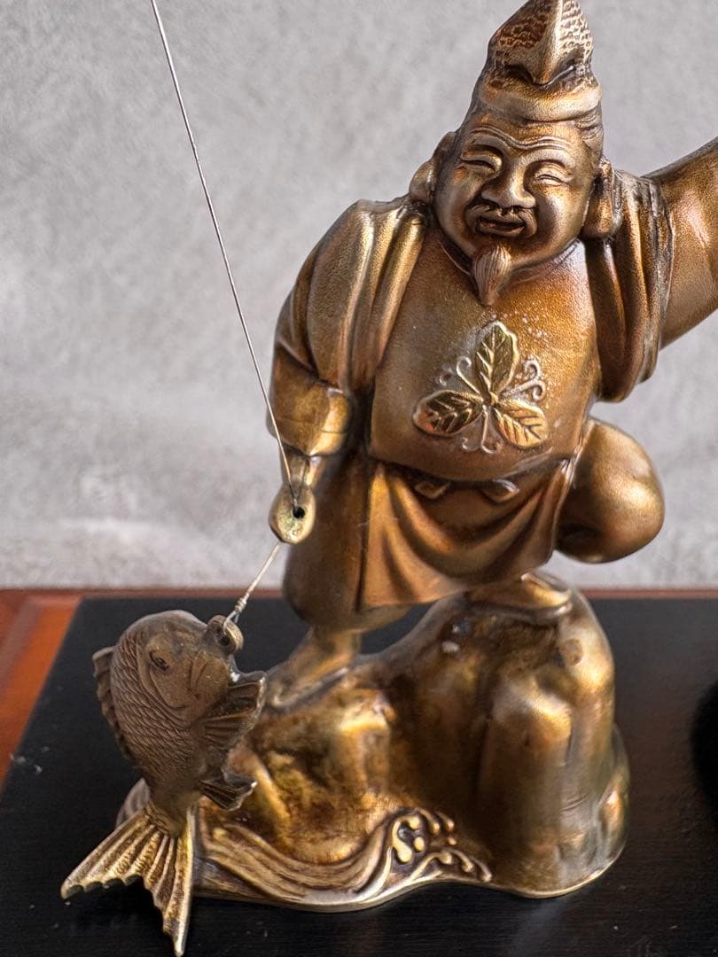 純銀製 恵比寿 大黒天 置物 木箱、ガラスケース付き