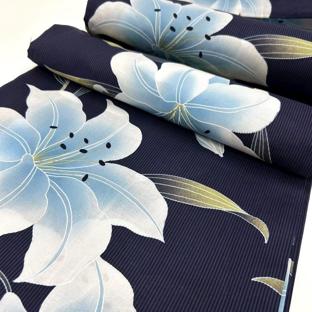 浴衣　大きめサイズ　浴衣 4L 百合　濃紺　帯　2点　新品　未使用　0808⑥